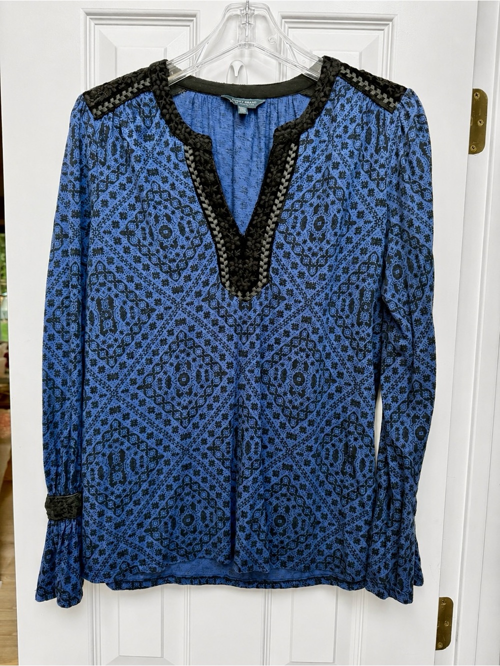 Lucky Brand Blue & Black Printed V-Neck Tunic
